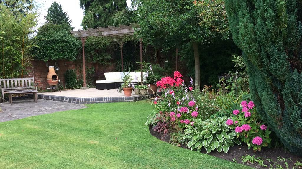 Little Manor Bed & Breakfast Cheltenham Exterior foto