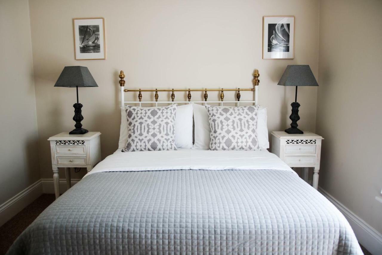 Little Manor Bed & Breakfast Cheltenham Exterior foto