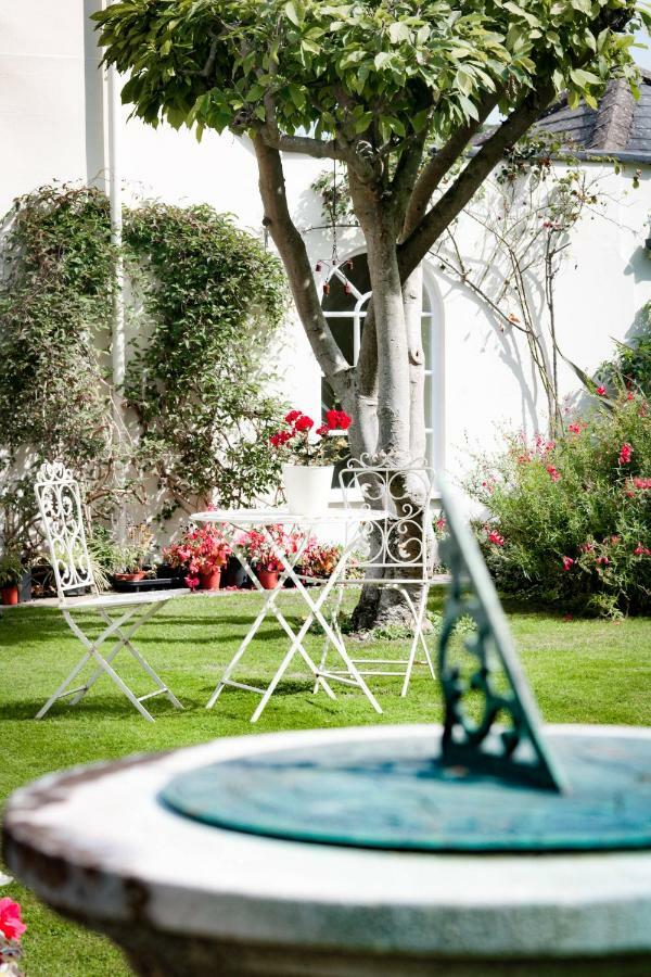 Little Manor Bed & Breakfast Cheltenham Exterior foto