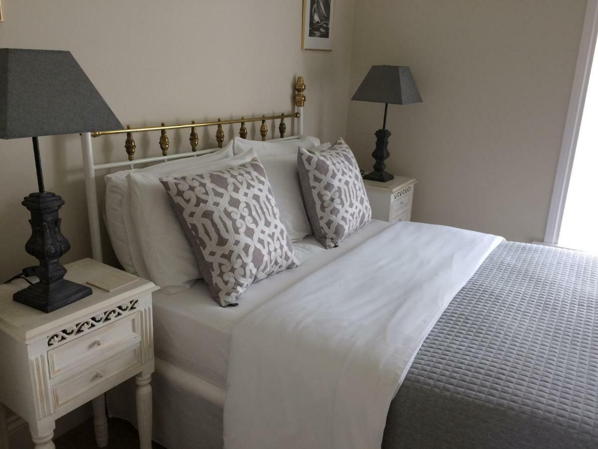 Little Manor Bed & Breakfast Cheltenham Exterior foto
